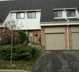 BRAMPTON TOWNHOME FOR RENT